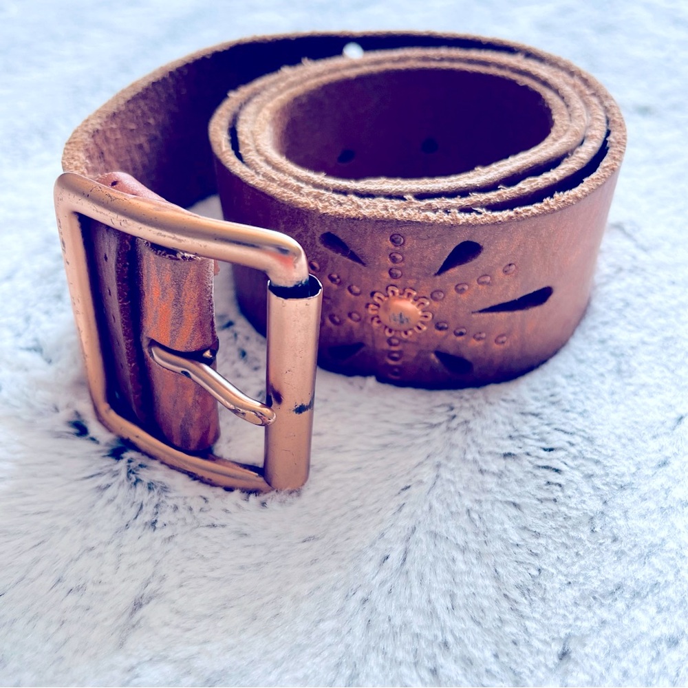 Linea Pelle Copper color leather belt